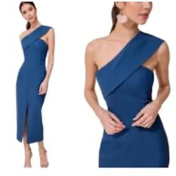 Yum KimThat One Shoulder Midi DressMedium Navy Front slit Body-con Style